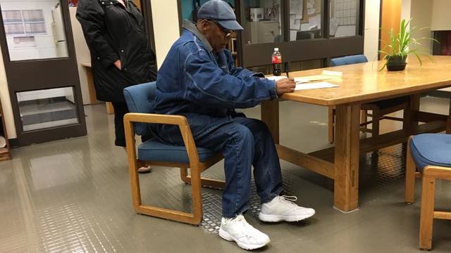 Watch: O.J. walks out of prison after 9-year incarceration