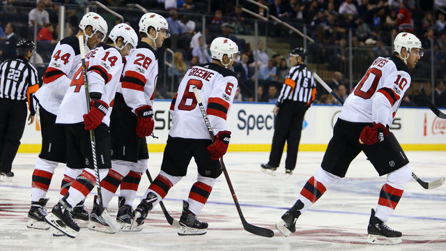 Devils sign Jimmy Hayes to 1-year, $700K contract