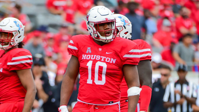 Houston's Oliver plans to enter 2019 NFL Draft