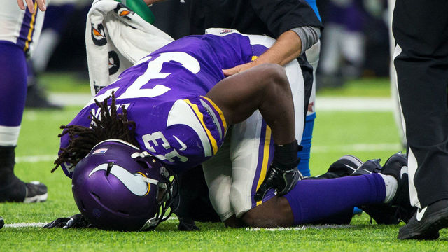 Vikings fear torn ACL for Cook; MRI set for Monday