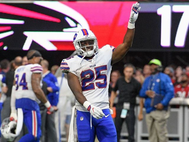 Watch: McCoy jokingly berates media for picking Bills to lose vs. Falcons