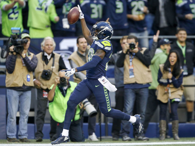 Watch: Coleman nabs pick-6 to extend Seahawks lead