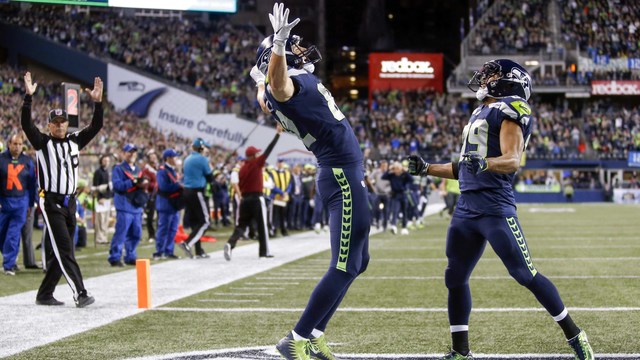 That escalated quickly: Seahawks roll over Colts with 2nd-half explosion
