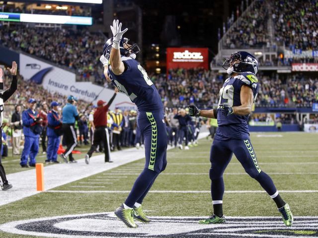 That escalated quickly: Seahawks roll over Colts with 2nd-half explosion