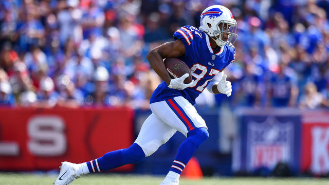 Report: Bills' Matthews to undergo thumb surgery, miss 1 month