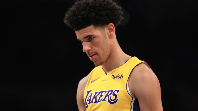 Ball suffers ankle sprain in Lakers' preseason loss to Nuggets