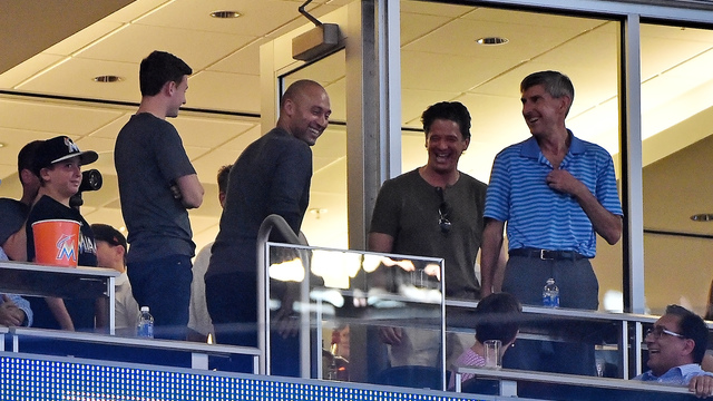 Look: Derek Jeter gets comfy in his new office digs with Marlins