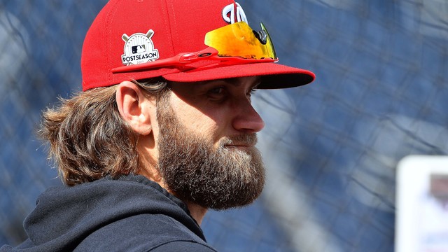 Harper unveils custom 'Pray for Las Vegas' cleats