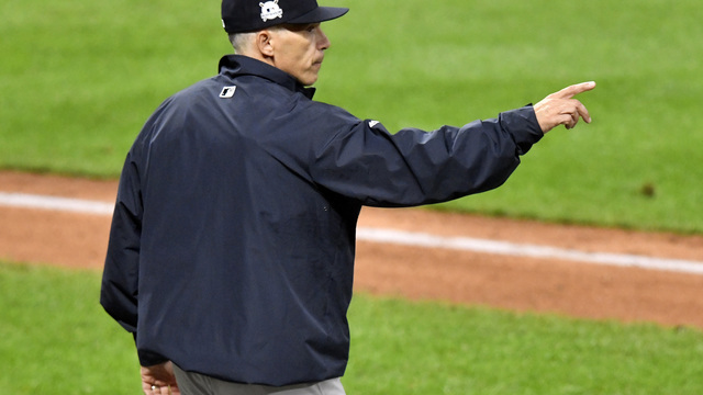 Girardi admits to Game 2 mistake: 'I screwed up'