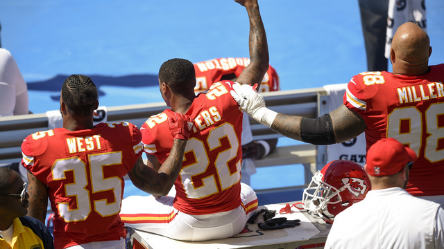 Chiefs' Peters: 'Nobody's gotta know my reason why I sit' out anthem