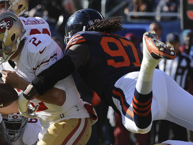 Report: Bears' Young done for season with triceps tear