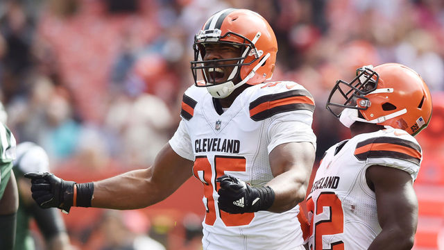Hue Jackson: I fantasize about pairing Garrett, Chubb 'when I'm by myself'