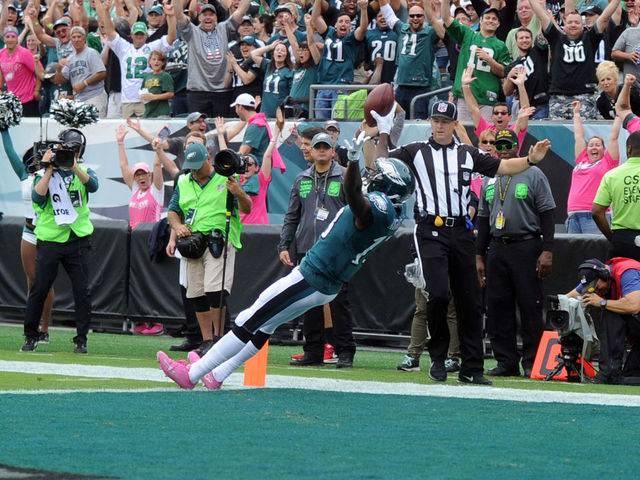 Watch: Agholor embarrasses Cardinals, flops into end zone on 72-yard TD