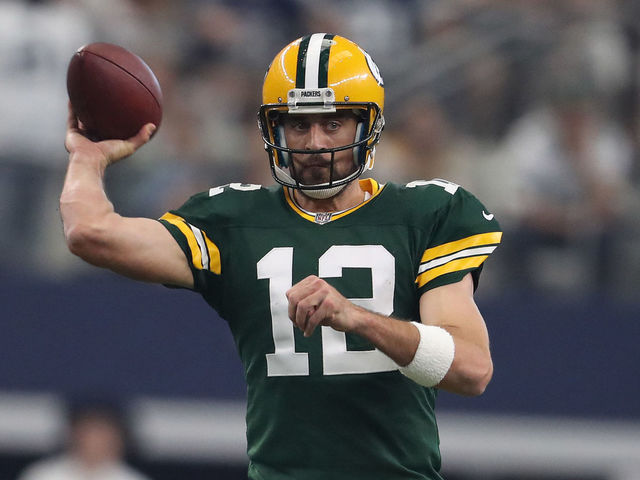 Packers officially place Rodgers on IR