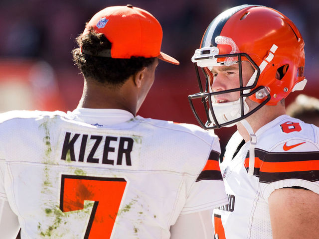 Hue Jackson: Browns will decide QB between Kizer, Hogan by Wednesday