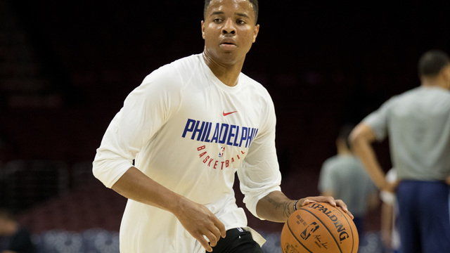 Watch: Markelle Fultz's odd free-throw form raises questions