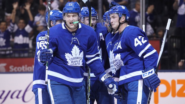 Maple Leafs off to franchise's best offensive start in 100 years