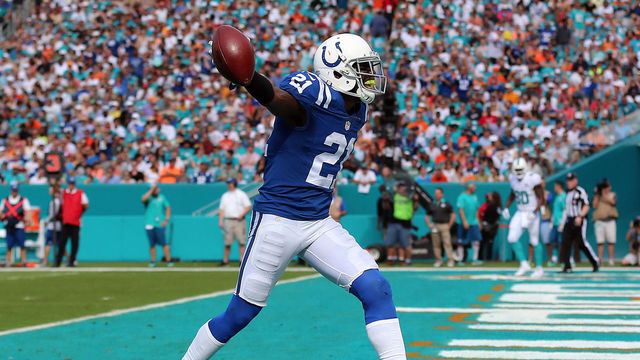 Report: Davis visiting Browns after meeting with Bills