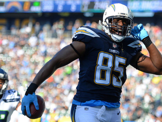 10 other veteran NFL stars we'd like to see traded this season