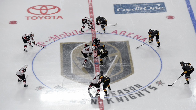 Watch: Coyotes stick around to salute crowd with Golden Knights