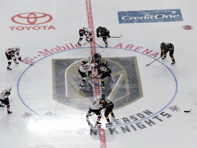 Watch: Coyotes stick around to salute crowd with Golden Knights