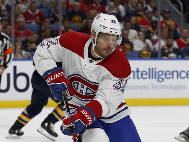 Report: Canadiens actively shopping Mark Streit