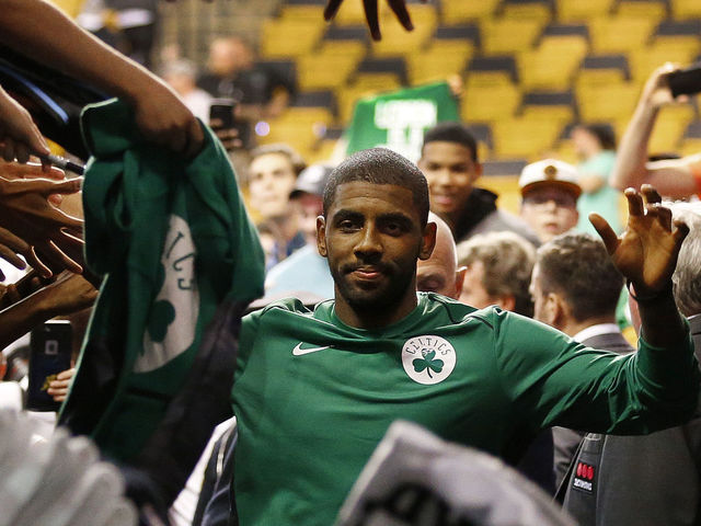 Hayward: Celtics want to play well for Kyrie vs. Cavaliers
