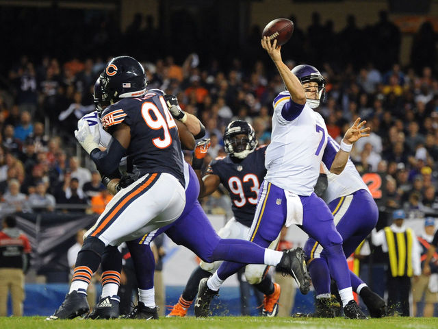 Report: Bradford out, Keenum to start Sunday vs. Packers