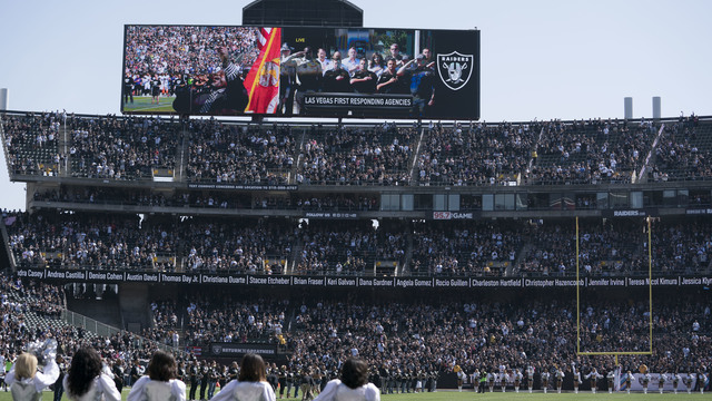 Despite wildfires, Chargers-Raiders game to go on as scheduled
