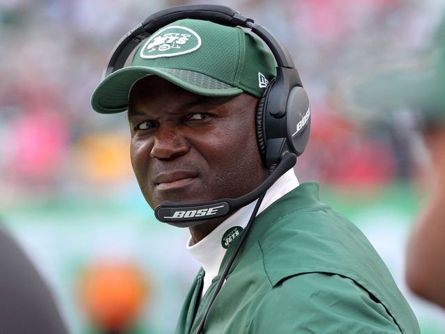 Jets extend contracts of HC Todd Bowles, GM Mike Maccagnan