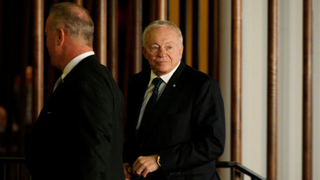 Jerry Jones admits he's considering suing NFL over Goodell extension talks