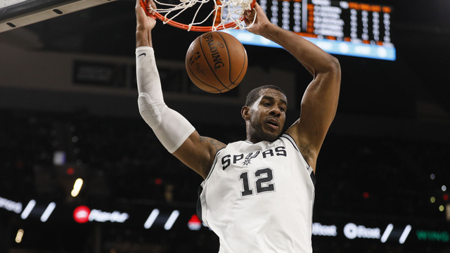 Aldridge praises 'constructive' talks with Pop, feels better after preseason
