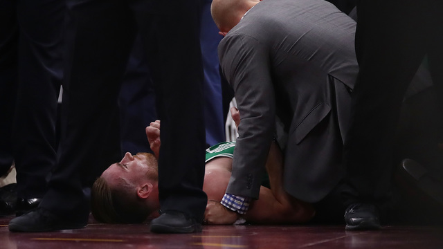 Hayward diagnosed with fractured left ankle following nasty landing