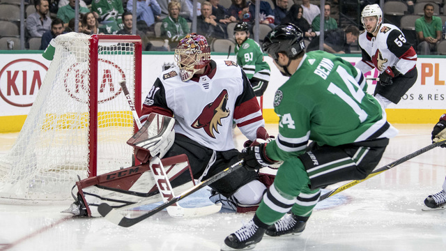 Chayka: Winless Coyotes going through 'adjustment period'
