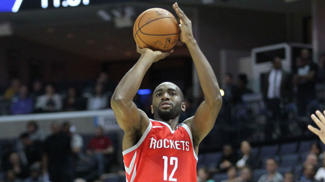 Report: Rockets' Mbah a Moute likely out for 1st round
