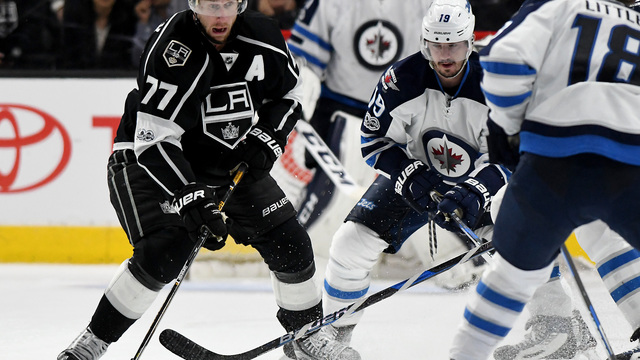 Kings' Carter having surgery, out indefinitely with cut to leg
