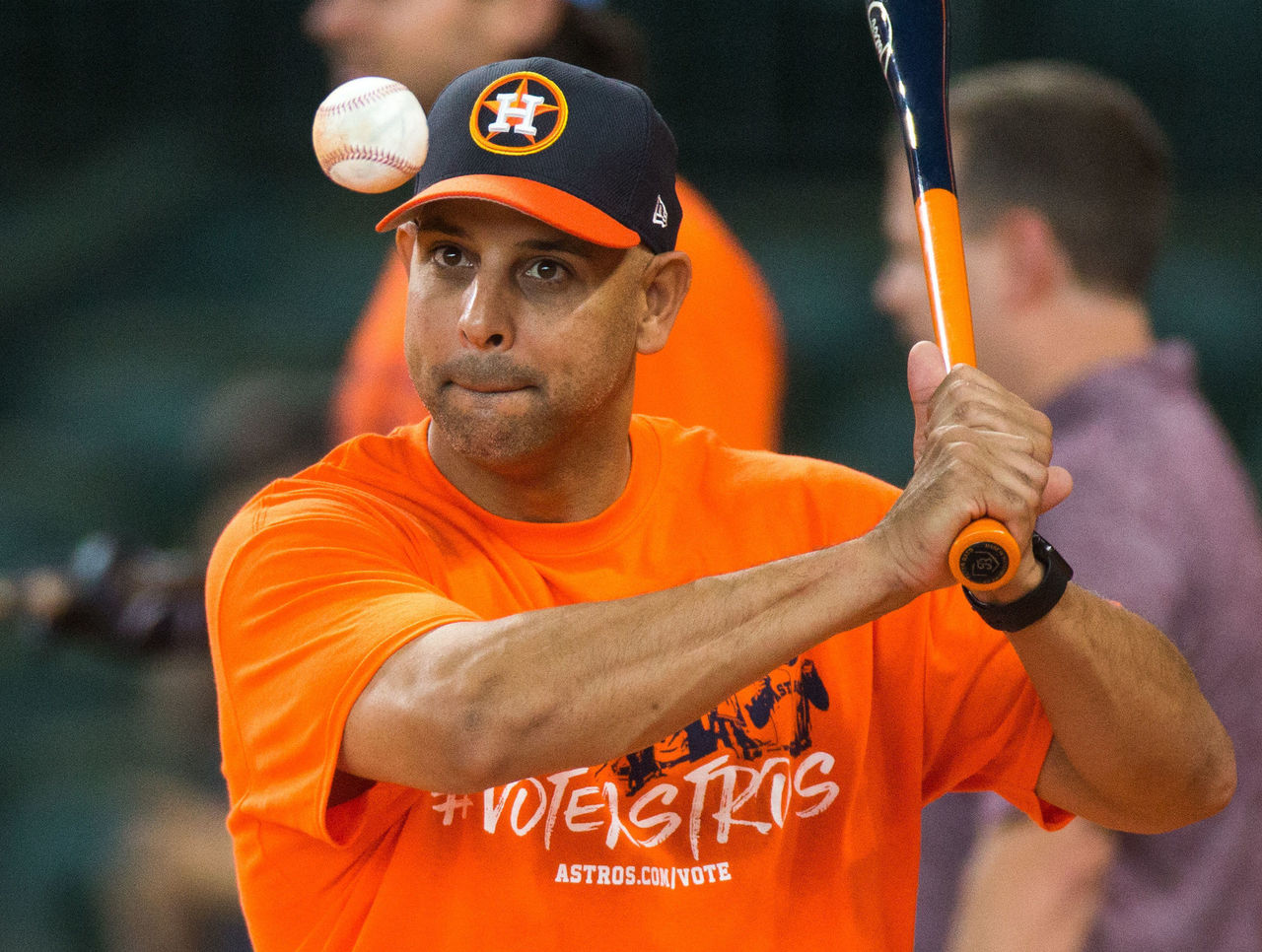 Red Sox name Alex Cora manager