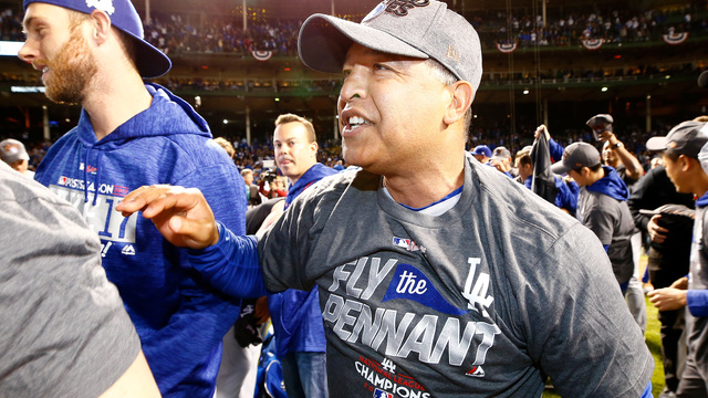Dodgers' Roberts becomes 4th African-American manager to reach World Series