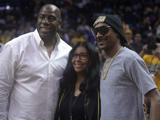 Snoop Dogg: LaVar put Lonzo 'in the lion's den with pork chop drawers on'
