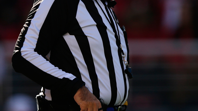 NFL finds no bias from Morelli's crew against Eagles