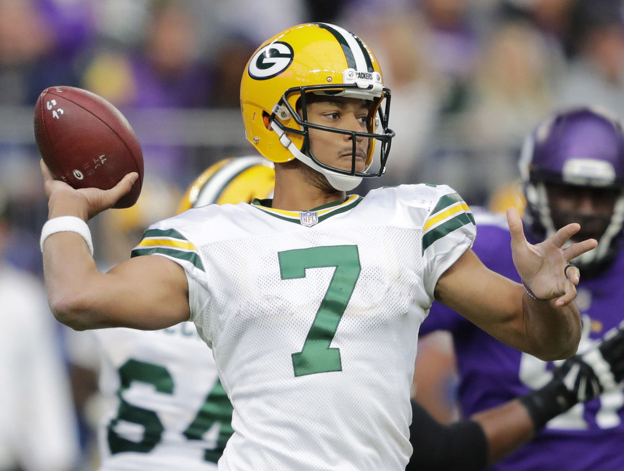 Ravens sign QB Brett Hundley to practice squad