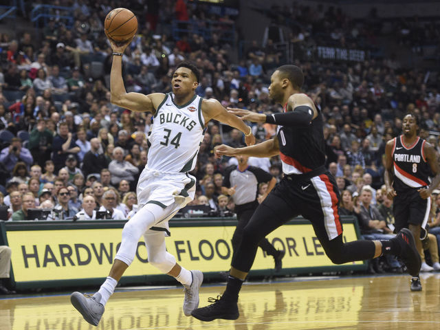Giannis scores career-high 44, clinches win with clutch block
