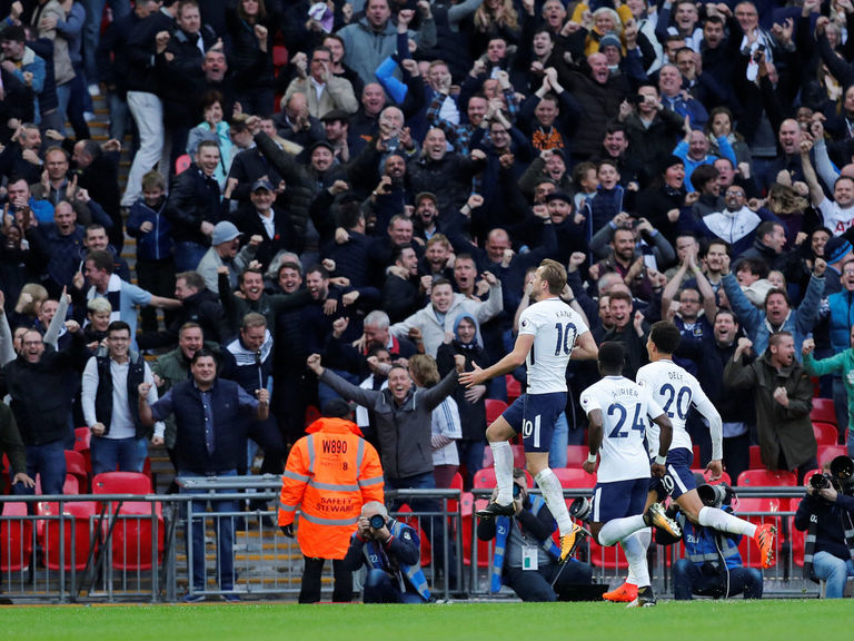 Tottenham sets new Premier League attendance record | theScore.com