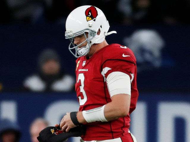 Cardinals' Palmer replaced by Stanton after suffering arm injury