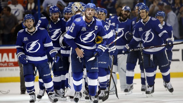 NHL Power Rankings: Lightning bolt ahead of the pack
