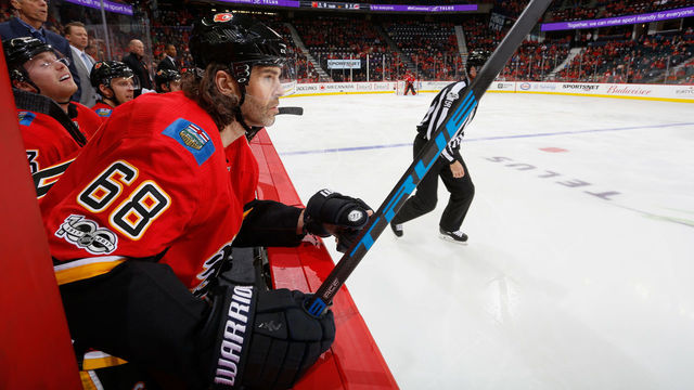 Flames put Jagr on injured reserve