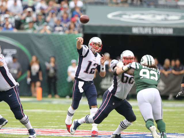 Sage Rosenfels column: Eagles, Patriots among October's hottest teams