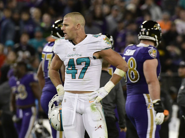 Dolphins' Alonso: 'No way' I could've avoided late hit on Flacco
