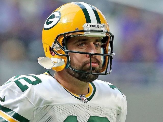 Rodgers says he'll only come off IR if he's 'healed completely'