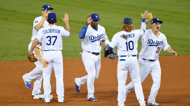 Report: Gambler's WS winnings reach $14M after Dodgers win